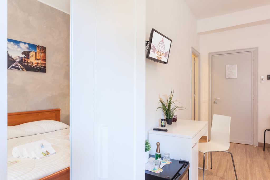 Bed & Breakfast Check-inn Roma