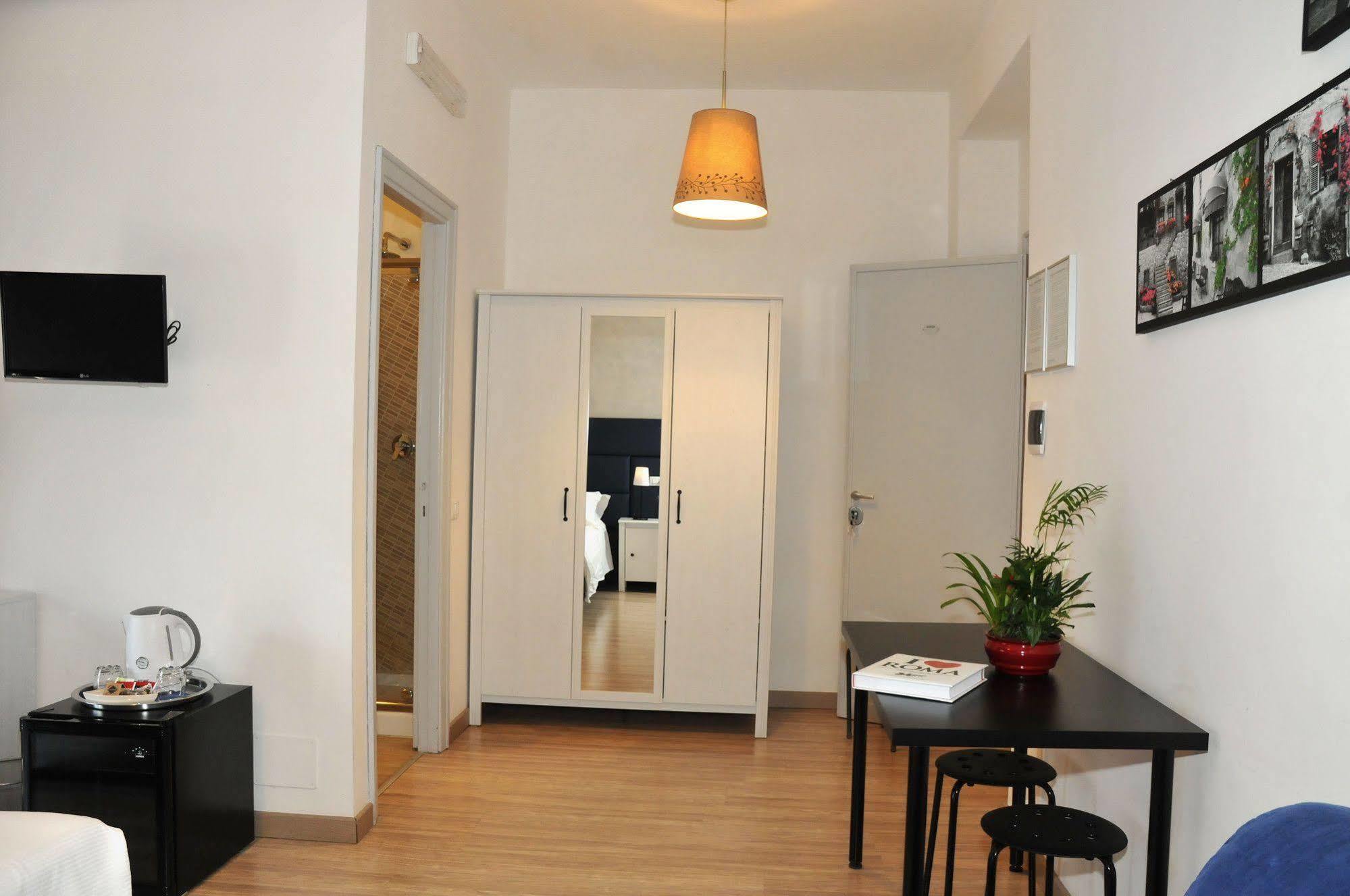 Check-inn 3*