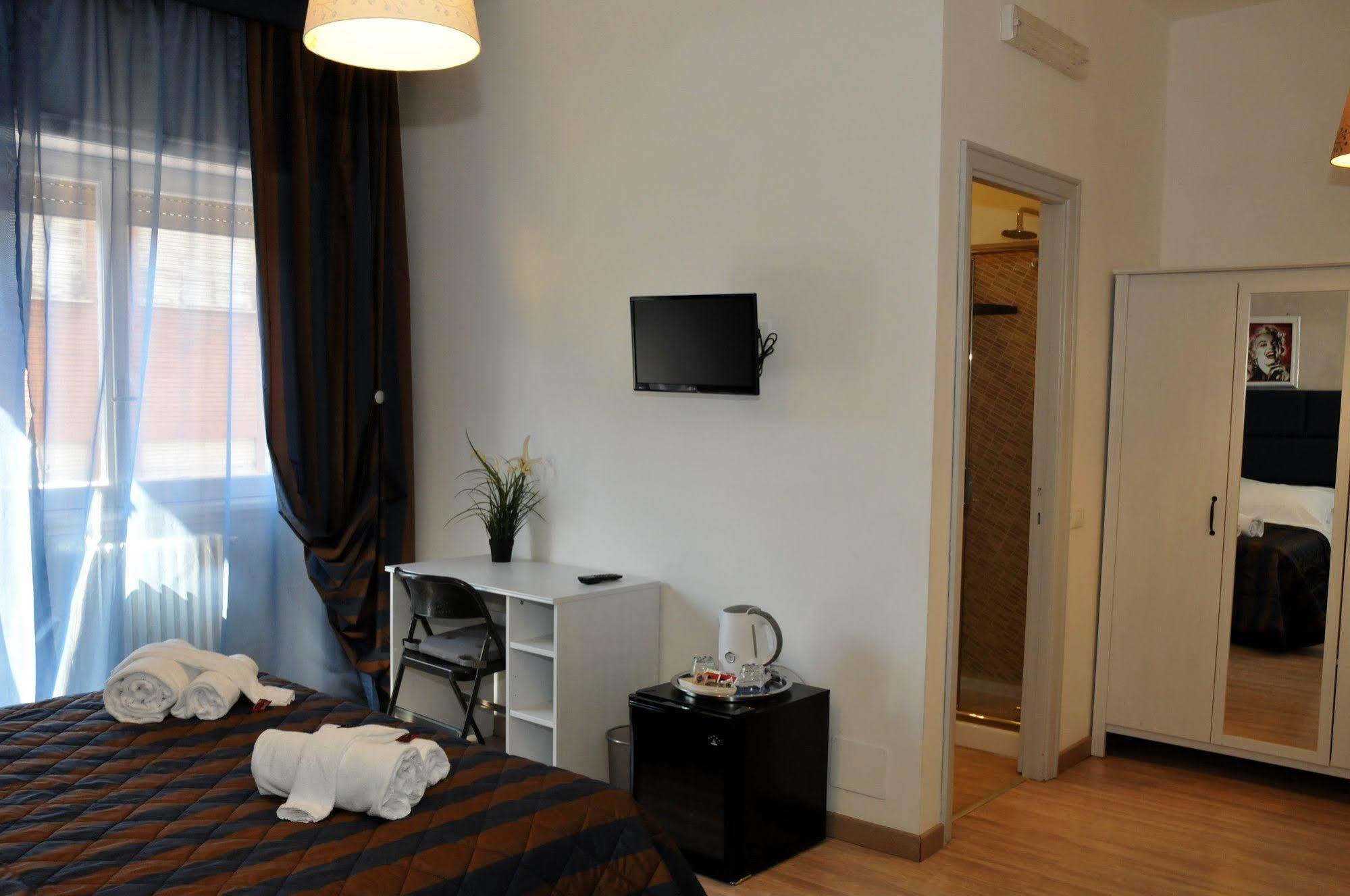 Check-inn Bed & Breakfast Roma