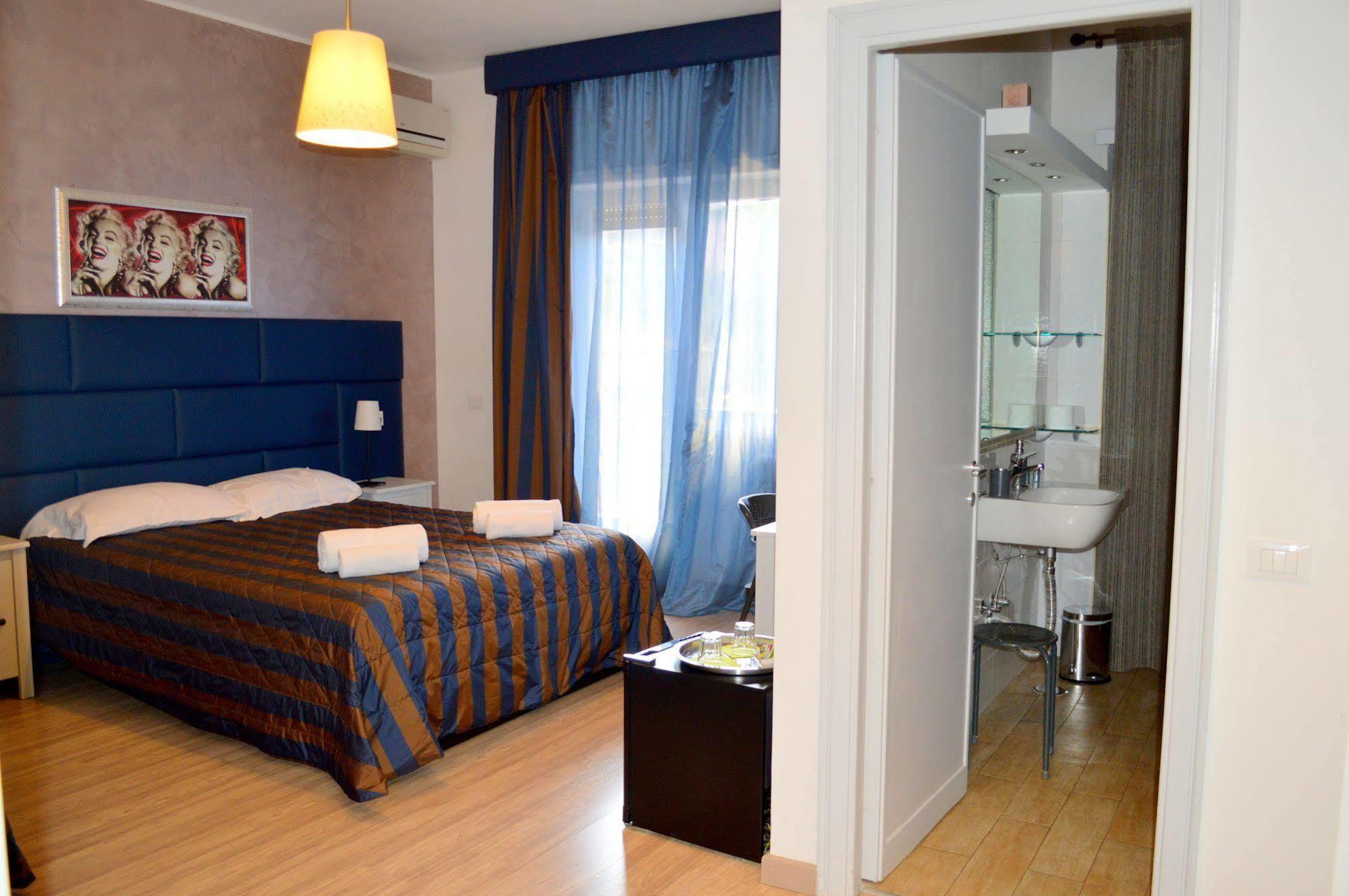 Check-inn Acomodação com café da manhã  3*